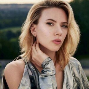 Scarlett Johansson’s ʙικιɴι pics