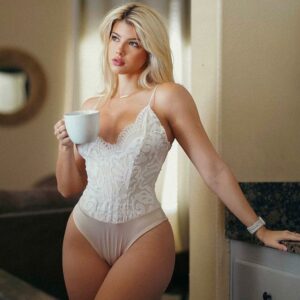 Radiating confidence and style, Gabi Champ stuns in super short black pants. Embracing her beauty and individuality effortlessly! Radiating confidence and style, Gabi Champ stuns in super short black pants. Embracing her beauty and individuality effortlessly!