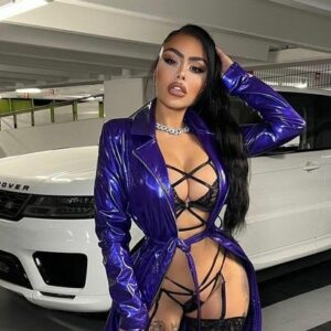 Chloe Saxon is fearlessly owning her confidence in lingerie, but not everyone is on board. A reminder that selfexpression knows no limits. Chloe Saxon is fearlessly owning her confidence in lingerie, but not everyone is on board. A reminder that selfexpression knows no limits.