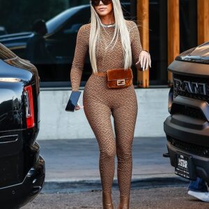 Khloe Kardashian slaying in her Fendi x SKIMS catsuit, exuding confidence and style. She’s a vision of fierce beauty! Khloe Kardashian slaying in her Fendi x SKIMS catsuit, exuding confidence and style. She’s a vision of fierce beauty!